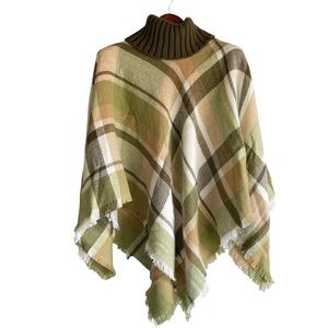 Harve Benard Plaid Poncho